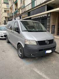 2008 volkswagen T5 6 posti autocarro