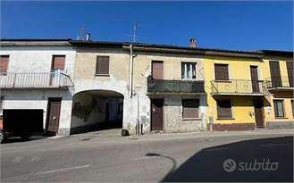 Trilocale a Gambolò