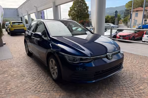 Volkswagen Golf 1.0 TSI EVO Life