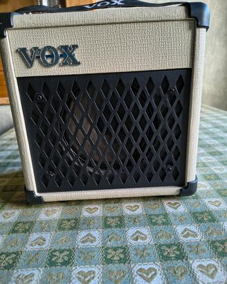 amplificatore portatile Vox mini5 rhythm