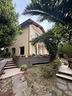 villa-di-534-m²-con-piu-di-5-locali-e-box-auto-a-l