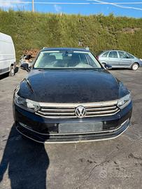 RICAMBI USATI AUTO VW PASSAT CRL 2017 SIGLA CRL