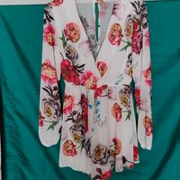 tuta corta donna italiana 