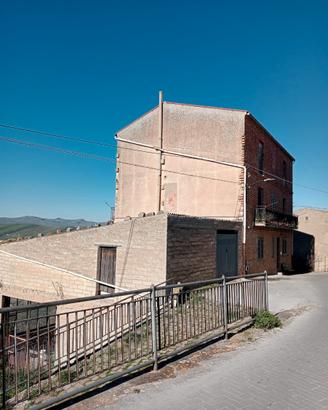 Intera Palazzina a BLUFI