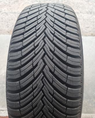 205/55 R 17 95V  PIRELLI ALL SEASON