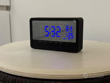 Orologio Sveglia a led blu + telecamera HD