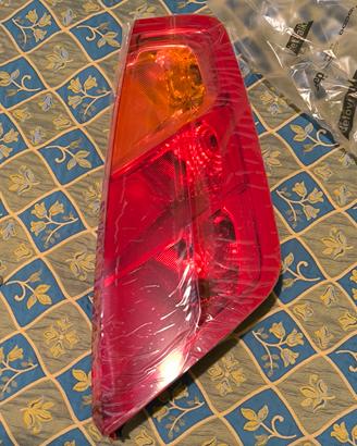 NUOVO FANALE POST DX GRANDE PUNTO 2013/2017