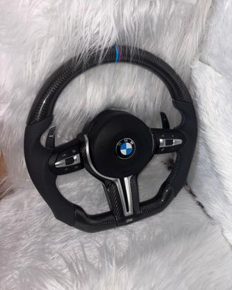 Volanti Bmw completo con cuciture tricolore e padd