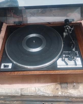 giradischi in legno vintage 