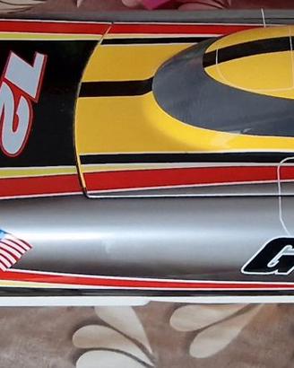 Motoscafo Genesis RC brushless vetroresina 100 cm