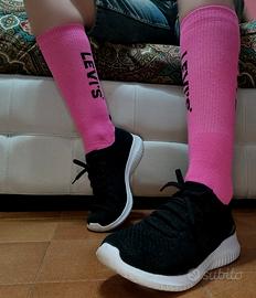 Scarpe da ginnastica.  nero bianco 