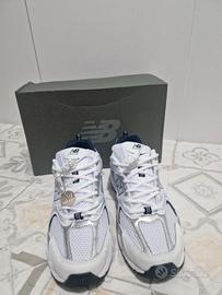 New balance 530 Tg 42 Bianche/Argento 