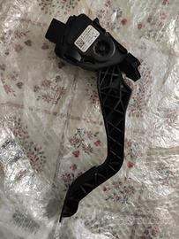 pedale acceleratore Citroen C3 anno 2012