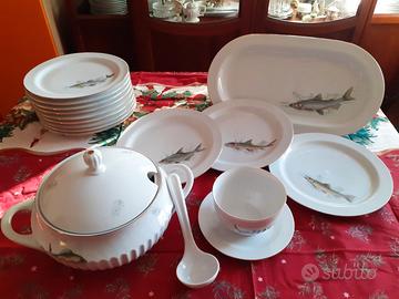 Servizio Da Tavola - 12 Piatti, Zuppiera, Salsiera