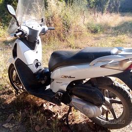 sh 125
