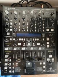 Mixer DM4000 Behringer