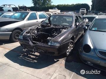 Alfa Romeo 166 Demolita - Per Ricambi
