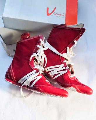 Stivaletti vicini calzature - sarei da wrestling  
