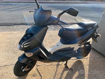 Scooter Aprilia SR GP1 