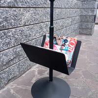 portariviste e porta vasi con ruote