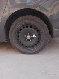 cerchio in ferro  renault 5 fori R16