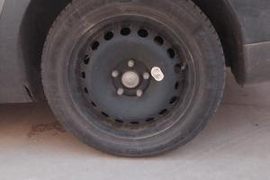 cerchio in ferro  renault 5 fori R16