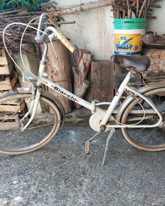 bicicletta da donna vintage bianchi