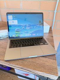 MacBookPro 13 - i5 - 16GB - 1TB - Touch Bar