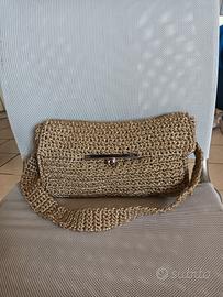 Borsa tracolla fatta a mano