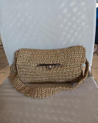 Borsa tracolla fatta a mano