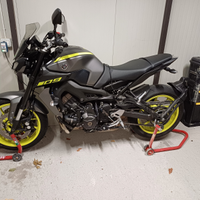 Splendida Yamaha MT-09