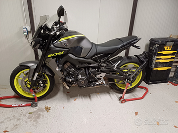 Splendida Yamaha MT-09