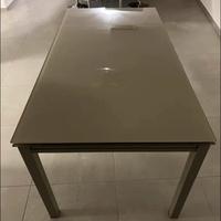 Tavolo in vetro temperato 110x70 chiuso