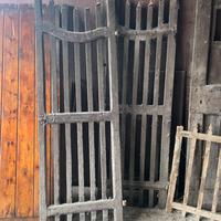 Cancello legno antico