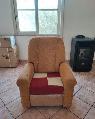 Poltrona reclinabile manuale
