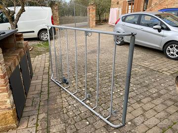 Portapacchi professionale con rullo