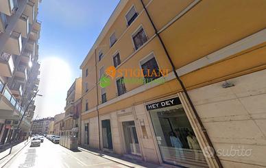 Locale commerciale, Via Mazzini - Campobasso