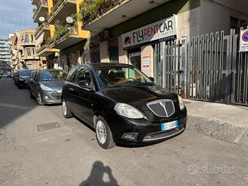 Lancia Ypsilon 1.2 Oro GPL