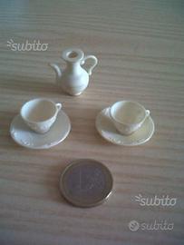 Oggetti bambole da collezione