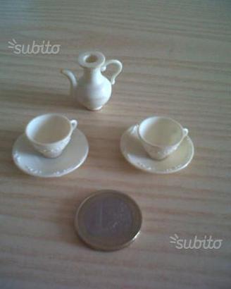 Oggetti bambole da collezione