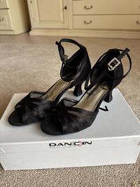 Scarpe da ballo con tacco Dancin’