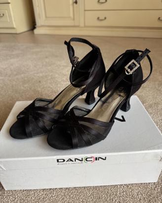 Scarpe da ballo con tacco Dancin’