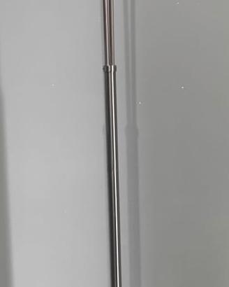 lampada a piantana d'arredamento 