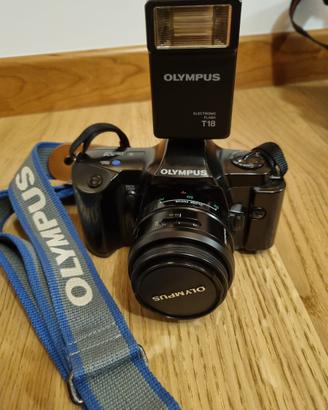 MACCHINA FOTOGRAFICA OLYMPUS