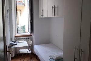 Stanza singola in Largo Barriera