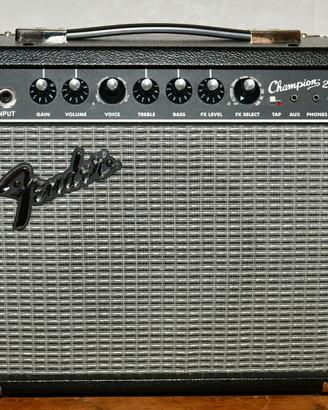 Amplificatore per chitarra FENDER Champion 20