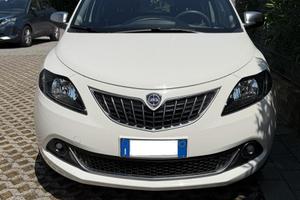 LANCIA YPSILON 1.0 FireFly 70 CV Hybrid A Ferretti
