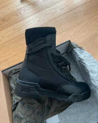 Anfibi Magnum classic