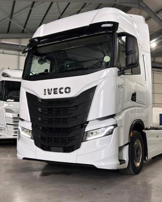 Iveco S-WAY 570 euro 6-E ufficiale Italia- FULL PN