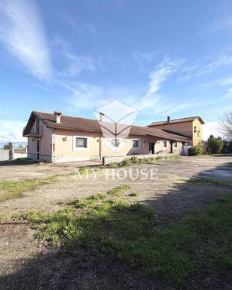 Immobile di 350 m² a Palestrina